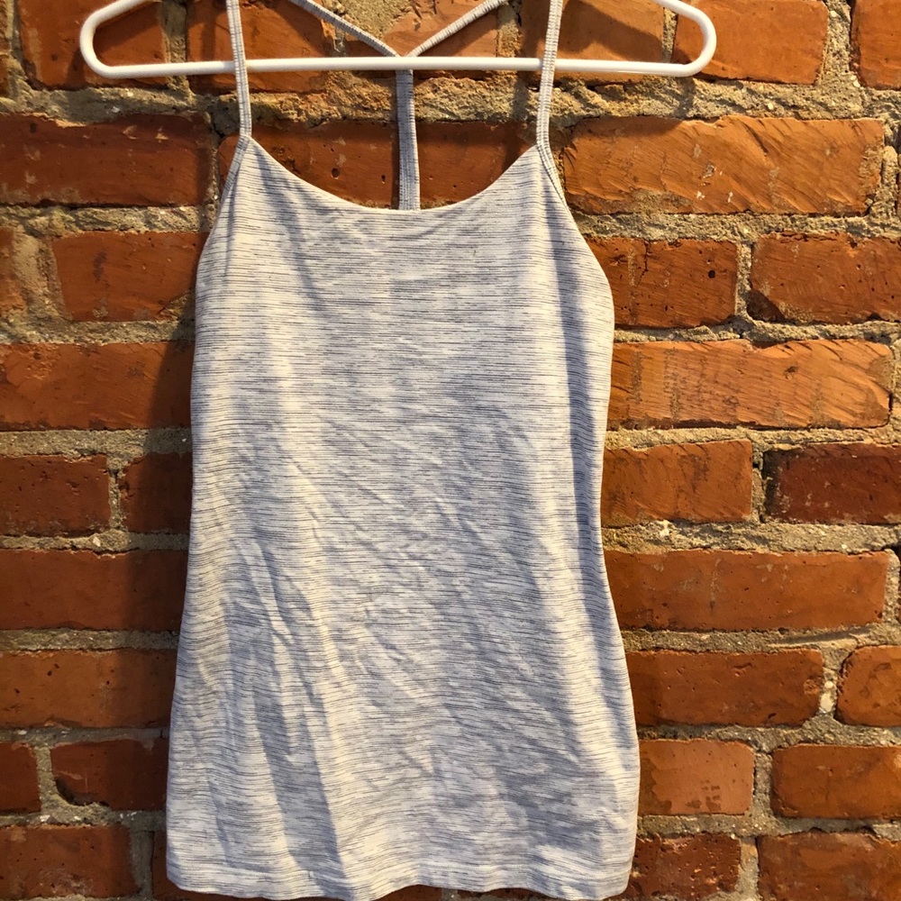 Lululemon tank size 4